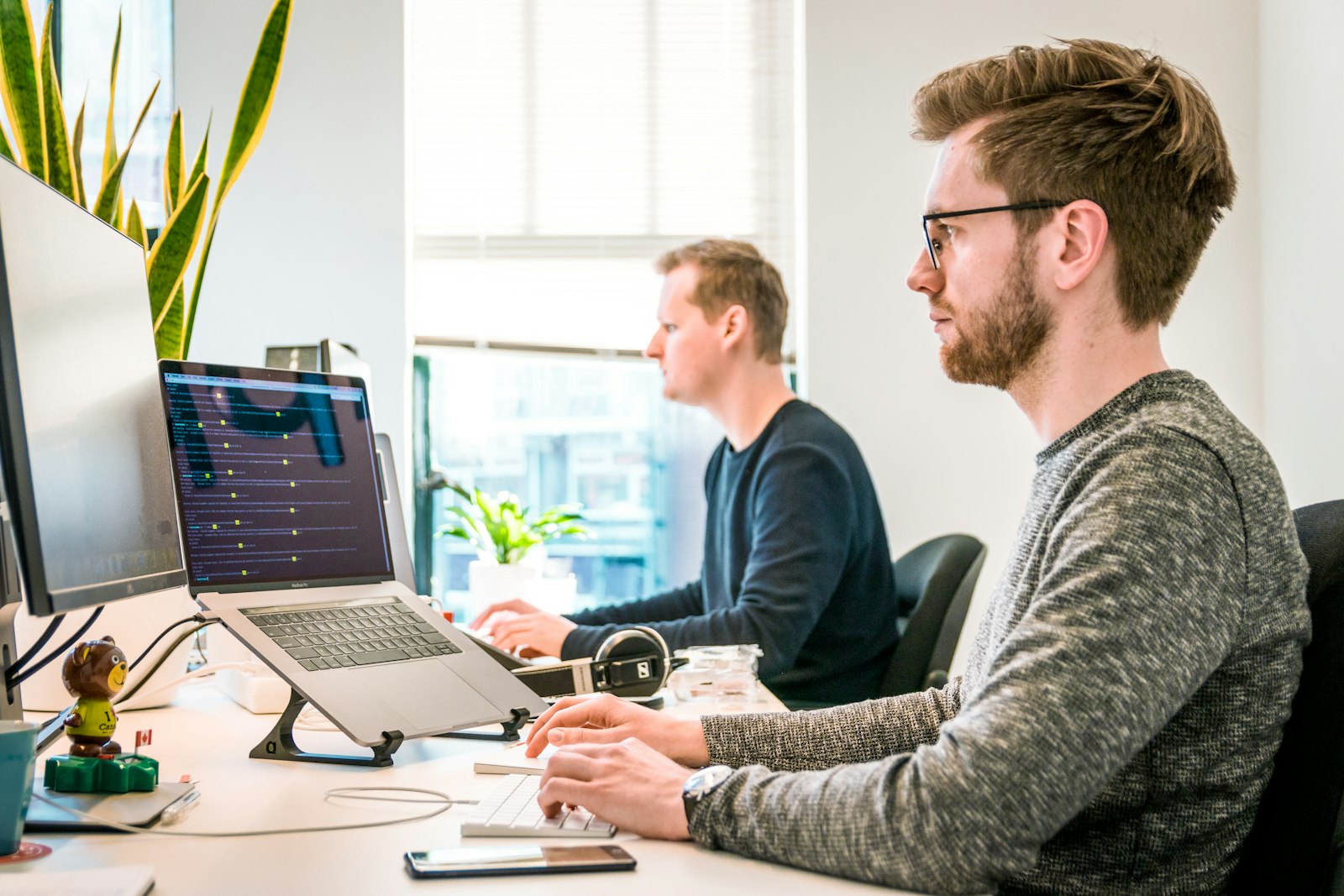 Melbourne team working with managed IT support